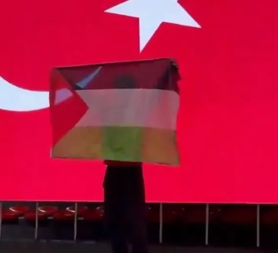 filistine-destek-verdigi-icin-hakkinda-sorusturma-acildi-milli-sporcu-necmettin-erbakan-akyuz-a-habere-konustu-1714429184266.jpeg Filistin'e destek verdiği için hakkında soruşturma açıldı! Milli sporcu Necmettin Erbakan Akyüz A Haber'e konuştu: Spordan men edilmeyi göze aldım - 1