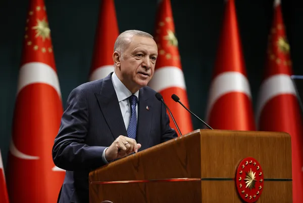 kyk-borcunda-ana-para-duzenlemesi-baskan-erdogan-kabine-toplantisi-sonrasinda-mujdeledi-sadece-ana-para-odenec-1658155781694.jpg