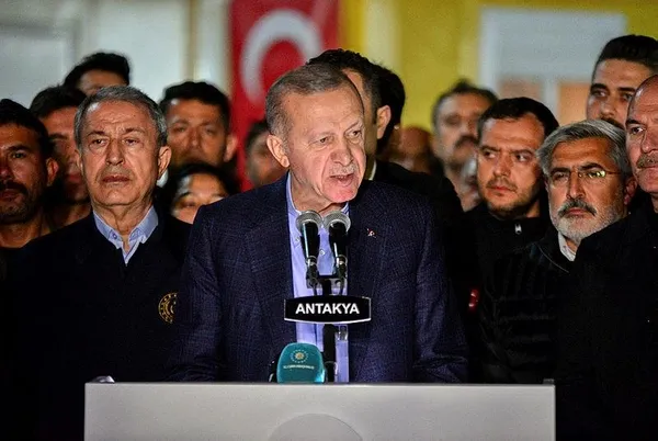 1678647959821.jpeg Başkan Erdoğan Katar Türkiye Kardeşlik Konteyner Kenti'ni inceledi - 1