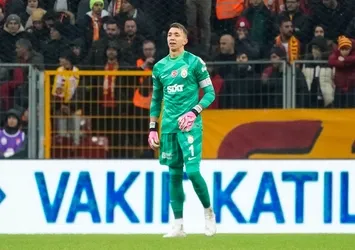 Fernando Muslera 5. kez 'dalya' diyecek