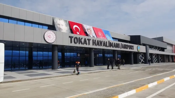 tokat-havalimani-bugun-aciliyor-5-senenin-ardindan-ilk-sefer-yapildi-1648202359029.jpg Tokat Havalimanı bugün açılıyor! 5 senenin ardından ilk sefer yapıldı - 3