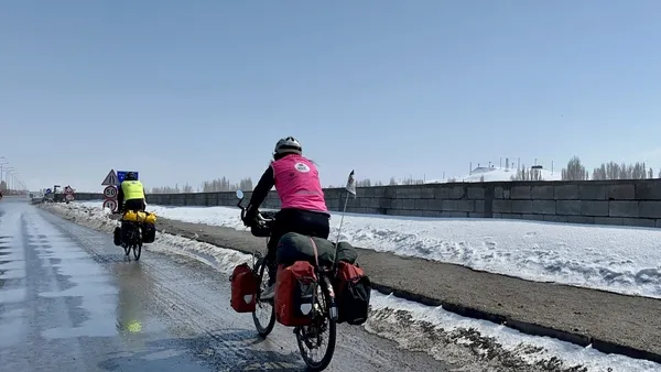 dunyaya-gezen-fransiz-cift-turkiyeyi-yere-goge-sigdiramadi-1648465837251.jpg Dünyaya gezen Fransız çift Türkiye’yi yere göğe sığdıramadı - 1