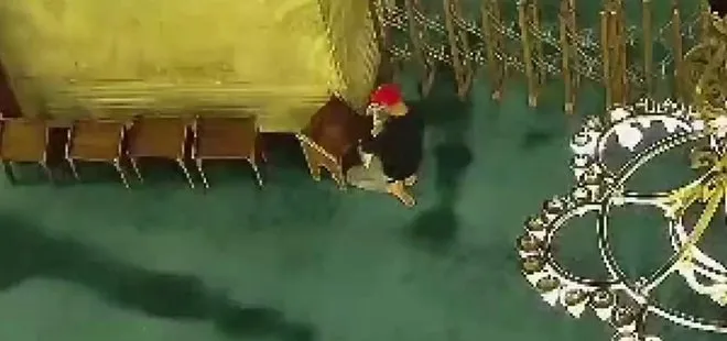 Ayasofya Camii'ni kundaklama girişimi! Facia son anda önlendi
