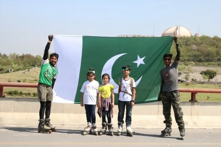 Pakistan milli gününde ATAK’lar boy gösterdi