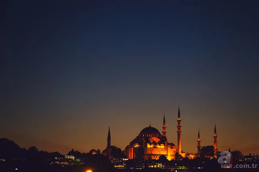 Aşure gününde yapılacak ibadetler neler? Aşure günü ve gecesinde okunması faydalı dualar ve zikirler neler? 6