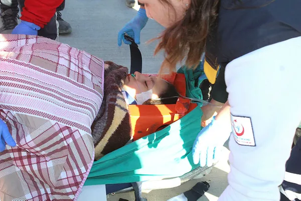 Son dakika | Başkan Erdoğan Kahramanmaraş depreminin simgesi Aleyna Ölmez'i ziyaret etti - 2