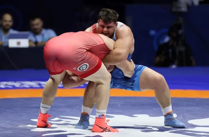 Milli güreşçi Rıza Kayaalp grekoromen stilde finalde - 2