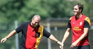 Elmander kampa katıldı