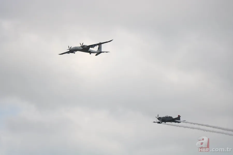 HÜRKUŞ ile Akıncı kol uçuşu yaptı! Selçuk Bayraktar'dan havacılık tarihinde bir ilk 6