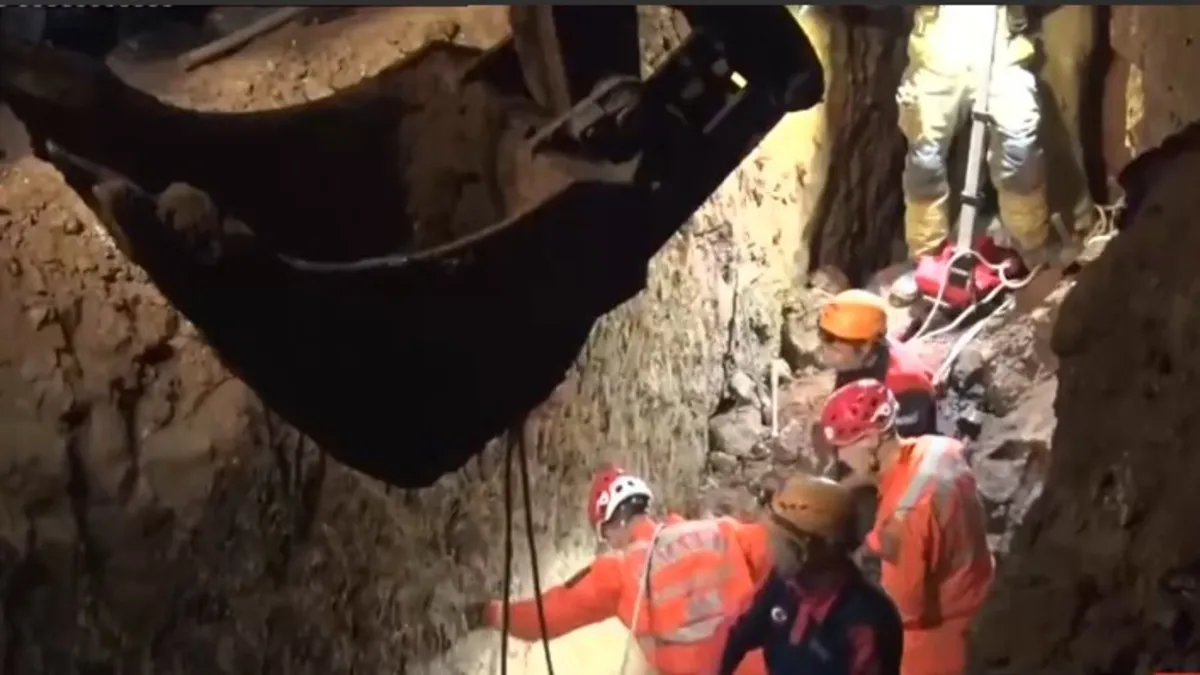 Bursa'da göçük: İki kardeş can verdi