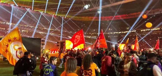 Galatasaray 3. kez şampiyon oldu! Taraftarlardan coşkulu kutlama | GS’li futbolcular ahaber.com.tr’ye konuştu