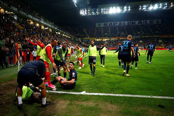 Trabzonspor'un şampiyonluğuna gölge düşürme çabası! Zihinlere enjekte edilen planlı virüs - 2