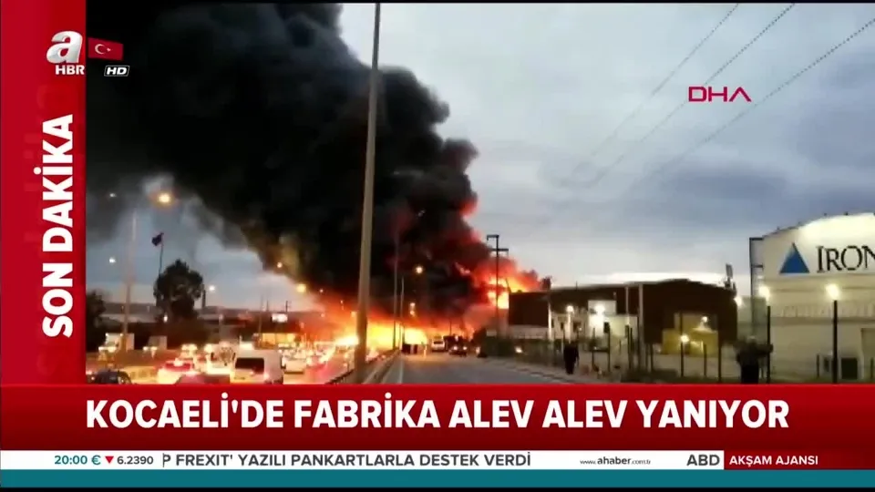 Kocaeli’de fabrika yangını
