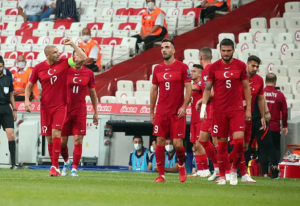 Hollanda Türkiye maçı canlı yayın nasıl izlenir? 2022 FIFA Dünya Kupası Avrupa Elemeleri milli maç hangi kanalda? - 7