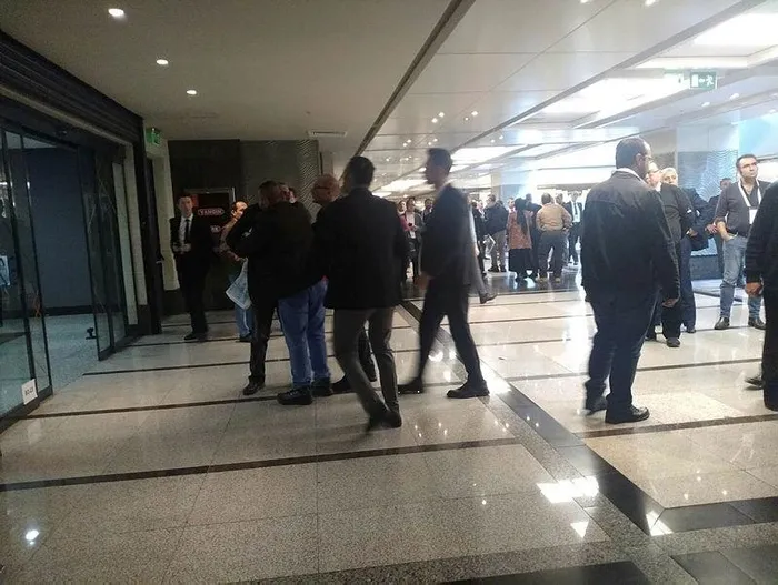 İBB'nin ulaşım çalıştayında kavga! - 2