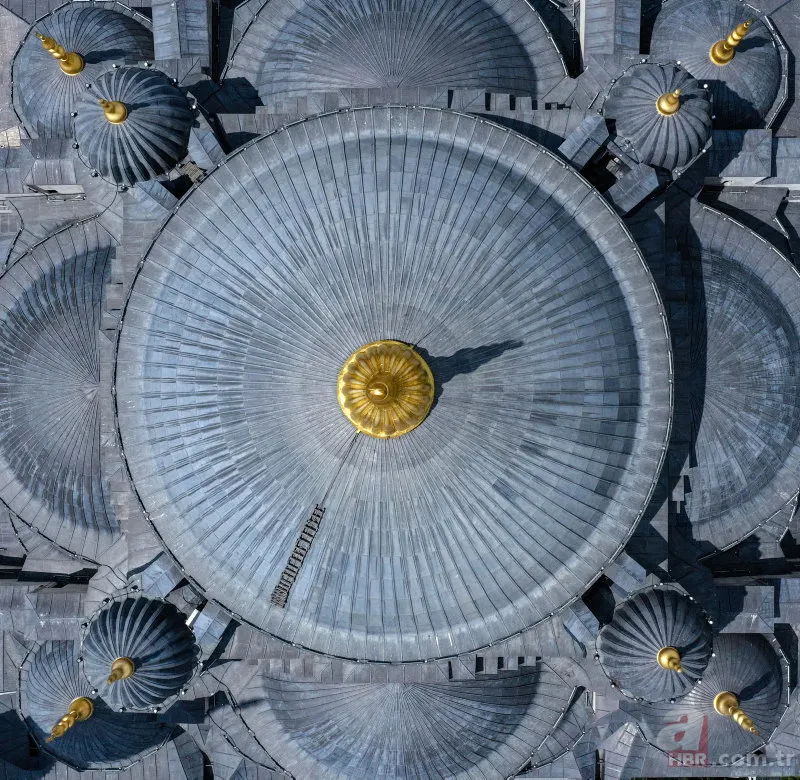 Sultanahmet Camii Başkan Recep Tayyip Erdoğan'ın katılımıyla ibadete açıldı! Diyanet'i kapatmak isteyen 7'liye 14 Mayıs mesajı 18