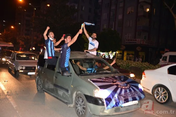 Adana Demirspor Süper Lig’de Sabaha kadar tur attılar
