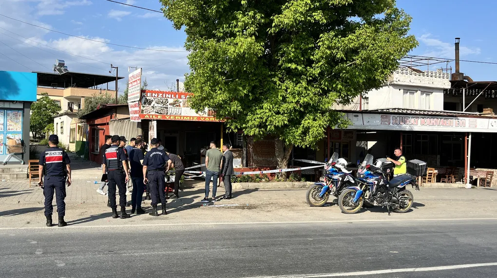 Tarsus'ta lokantaya pompalı saldırı