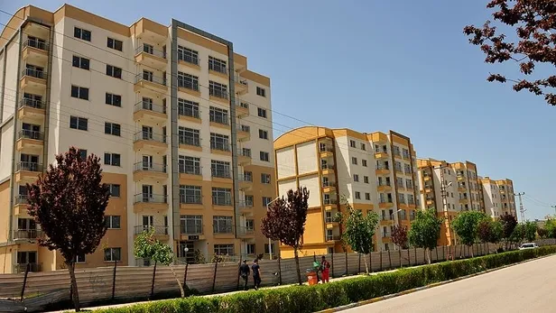 Kiralık ev fiyatları düşecek mi? Konut fiyatları ne zaman, nasıl düşecek? Sosyal konut ve arsa satışıyla ev fiyatları düşer mi?