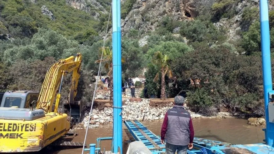 Çevre, Şehircilik ve İklim Değişikliği Bakanı Murat Kurum geçen yıl yerinde tespit etmişti! Yıkım başladı