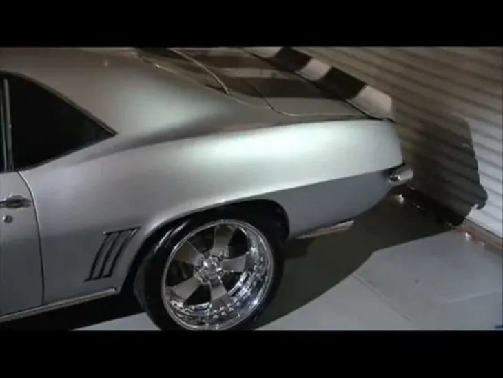 1969 model Camaro aracın son hali hayran bıraktı! Hurdalıktan satın almıştı