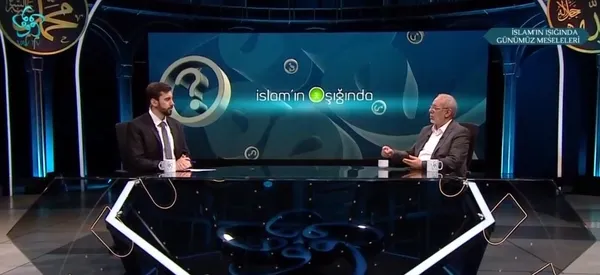 peygamberin-adi-anildiginda-ne-yapilir-evlat-edinmek-caiz-mi-evlenmenin-hukmu-nedir-1628579303728.jpg Peygamberin adı anıldığında ne yapılır? |Evlat edinmek caiz mi?| Evlenmenin hükmü nedir? - 6