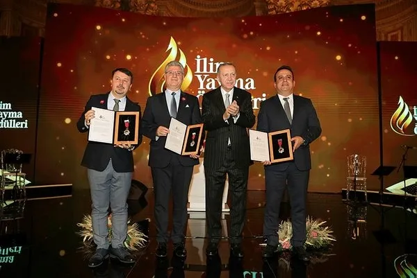 Prof. Dr. Mehmet Zahmakıran Türkiye’ye döndü! Son 15 yılda bilime verilen değer yadsınamaz