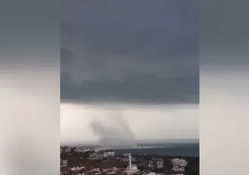 Son dakika: Sinop'ta hortum paniği