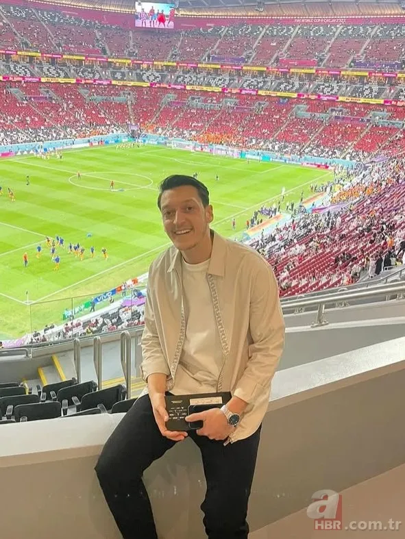 AK Parti MKYK üyesi Mesut Özil'den Espressolab paylaşımı: "10 numara kahve" 3