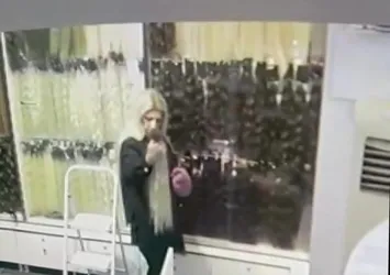 İstanbul'da kadın kuaföründe akılalmaz olay! 15 bin liralık işlemden sonra yaptıkları şoke etti