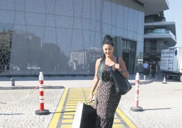 Deniz Çakır'ın dikkat çeken saç stili