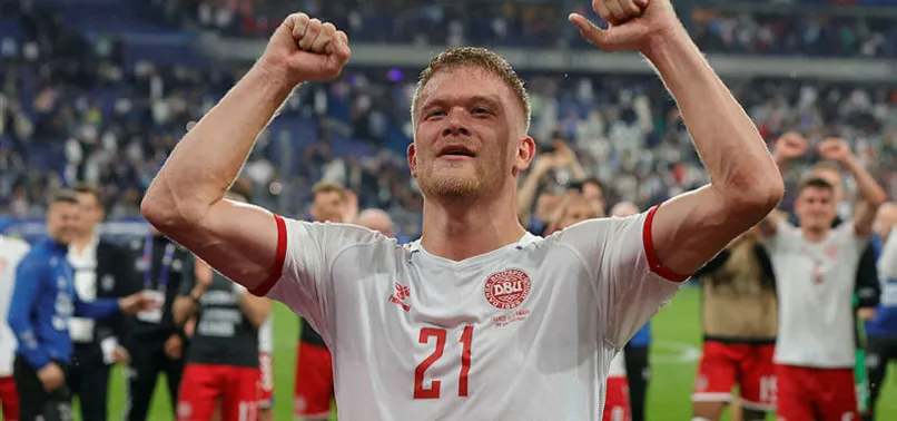 Danimarka'da Andreas Cornelius yıldızlaştı! Fransa'ya iki gol birden