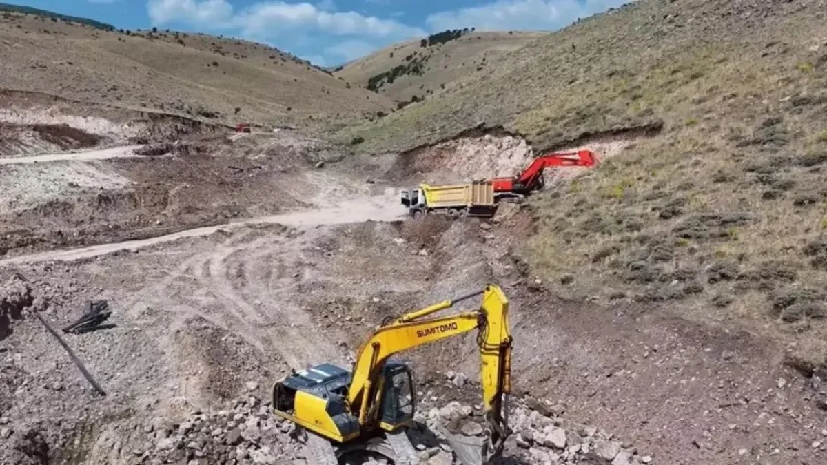Kavuşturan Göleti'nde yapım çalışmaları devam ediyor!