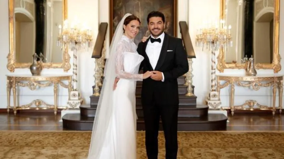 Ebru Şallı’dan şaşırtan itiraf: Uğur bana evlilik sözleşmesi imzalattı