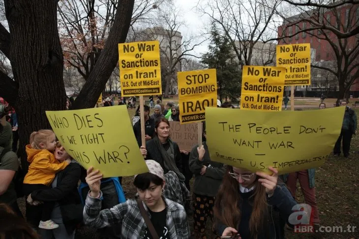 Son dakika: Times Meydanı’nda Trump yönetimine protesto: İran ile savaşa hayır