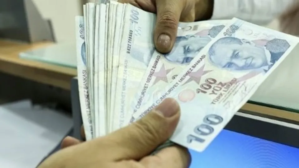 EYT doğum borçlanma ödemesi emeklilik tarihini öne çeker mi? Doğum borçlanması yaparak EYT'den yararlanılır mı?
