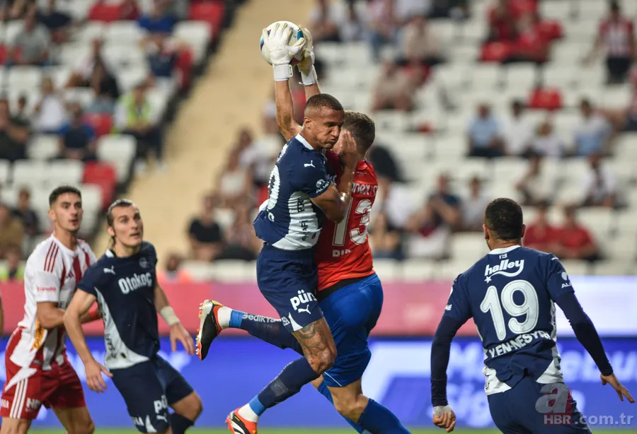 Antalyaspor - Fenerbahçe maçı sonrası flaş sözler! Mourinho'ya Portekizce seslendi 5