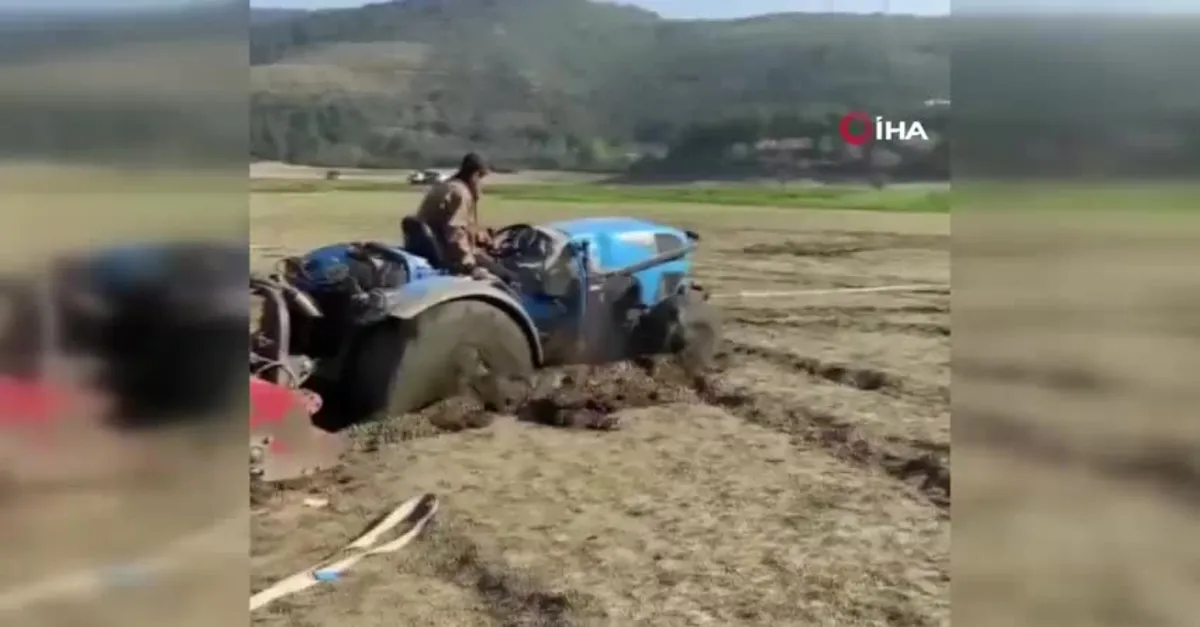 Bursa'da pikniğe gidenler bataklığa saplandı! Kurtarmaya gidenler de mahsur kaldı