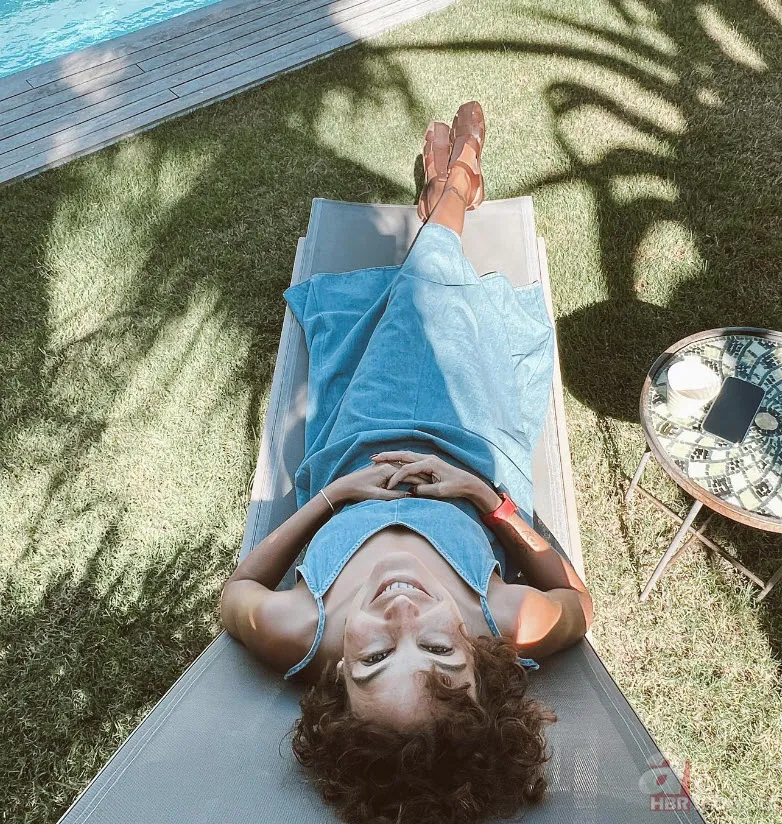 Tek celsede boşanan Arzum Onan’dan ‘keyfim yerinde’ pozları! "Ayrılık yaramış" 9