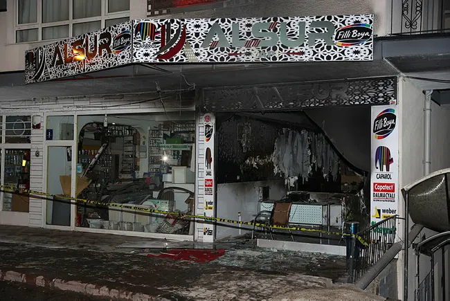 Ankara'da dükkanı ateşe verip sahibini görüntülü aradılar - 3