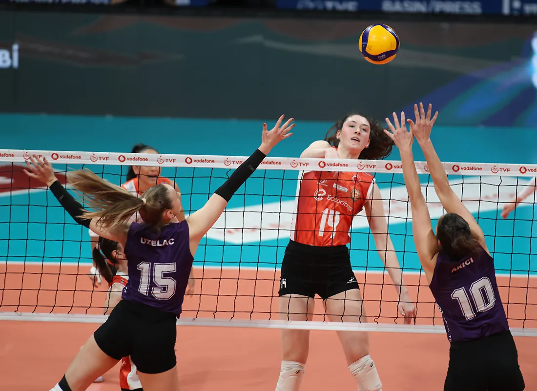 eczacibasi-ve-vakifbank-voleybol-maclari-ne-zaman-hangi-kanalda-1777645767491.jpg Yarı finalden çıkacak sonuçlar final eşleşmesini doğrudan belirleyecek.