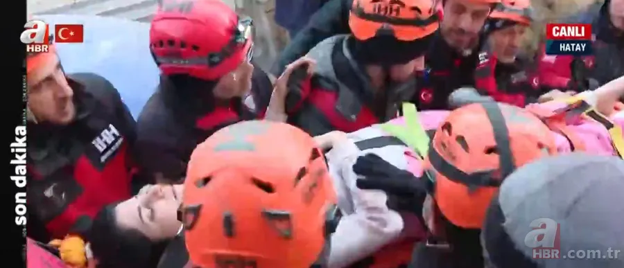 Depremin 5. gününde peş peşe MUCİZE kurtuluşlar! Gözyaşları sel oldu… A Haber o anlara tanıklık etti | Adıyaman'da 8 aylık bebek ve ailesi çıkarıldı 22