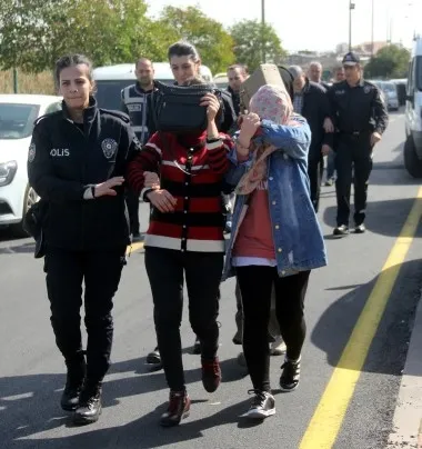 Adana'da gizli bölmeli kaçak hastanenin ardından bu kez de kaçak tıp merkezi ortaya çıkartıldı - 4
