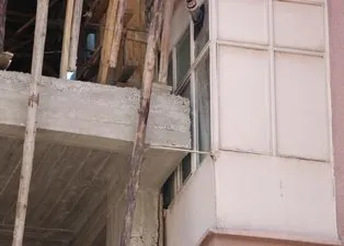 Görüntüler Ankara’dan… Bir garip yapı: Bina duvarı manzaralı balkonlar ’Hapsolduk, dışarı bakamıyoruz’