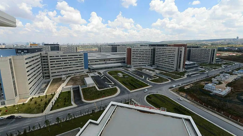 Türkiye tam kapanma döneminin meyvelerini topluyor! Ankara Şehir Hastanesi'nden büyük başarı: Dünya ortalamasının çok üzerinde