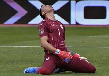 Muslera'dan inanılmaz hata! Uruguay'ın başını yaktı