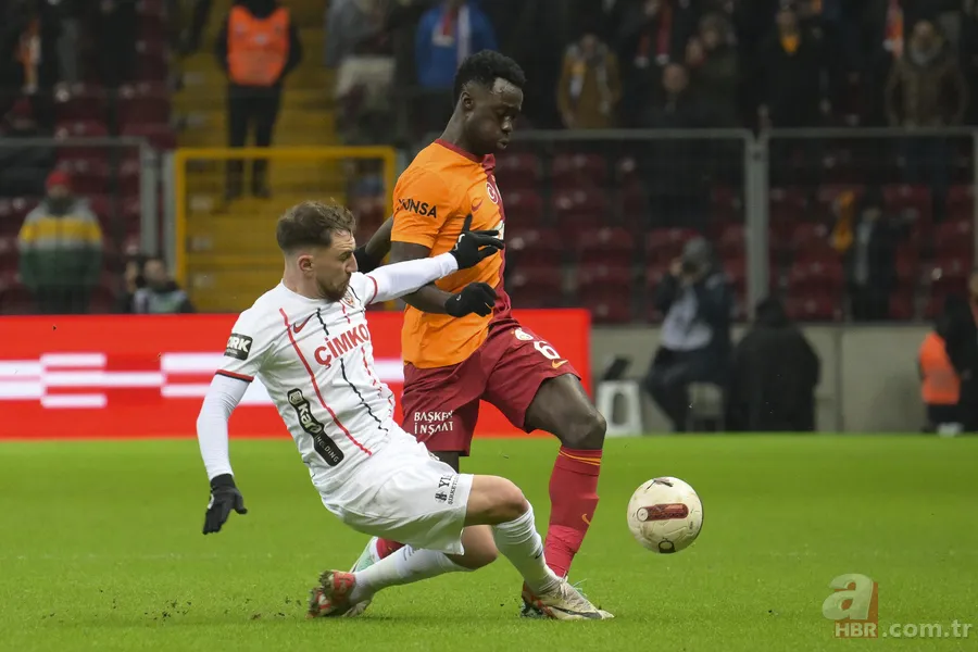 Galatasaray-Gaziantep FK maçı sonrası flaş sözler: Okan Buruk ve Kerem Demirbay... 1