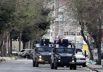 Diyarbakır'da 13 köyde sokağa çıkma yasağı kaldırıldı