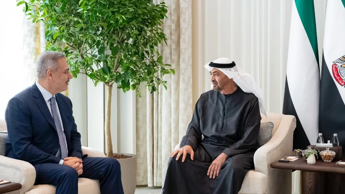 Bakan Fidan Abu Dabi'de Al Nahyan ile görüştü