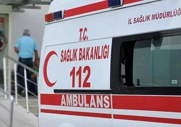 Adana'da TIR ile servis minibüsü çarpıştı! Katliam gibi kazada 4 kişi öldü